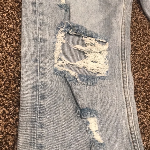 Stevie Hender High Waist Destroyed Jeans - Picture 6 of 8